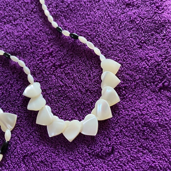 Heart Beaded Necklace Set. - Picture 3 of 5